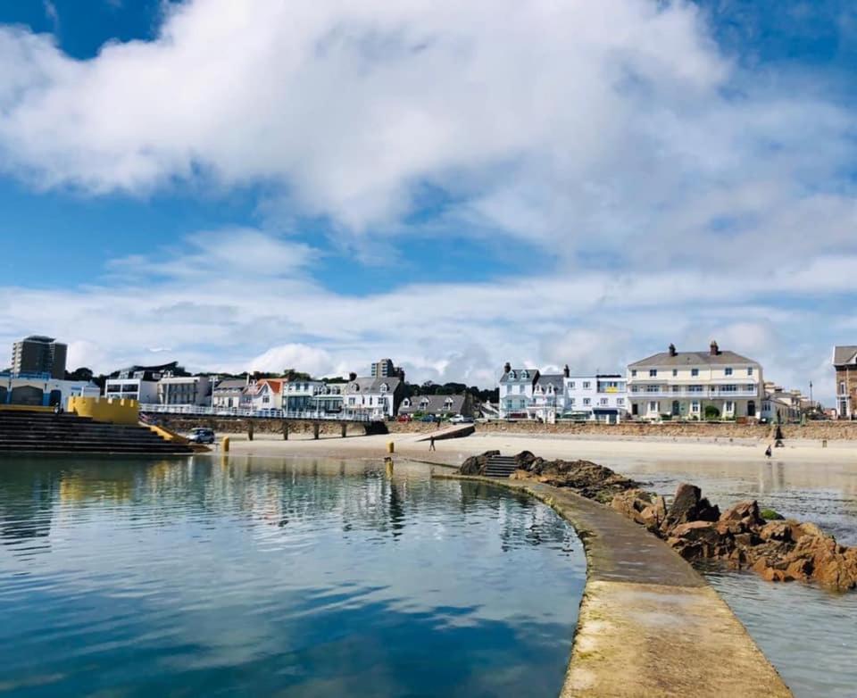De L'Etang Hotel Saint Helier Jersey Екстериор снимка